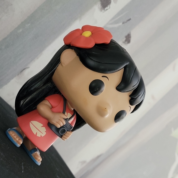 LILO From Disney's Lilo & Stitch Movie Funko Pop! Vinyl Figure #124 - Picture 15 of 15